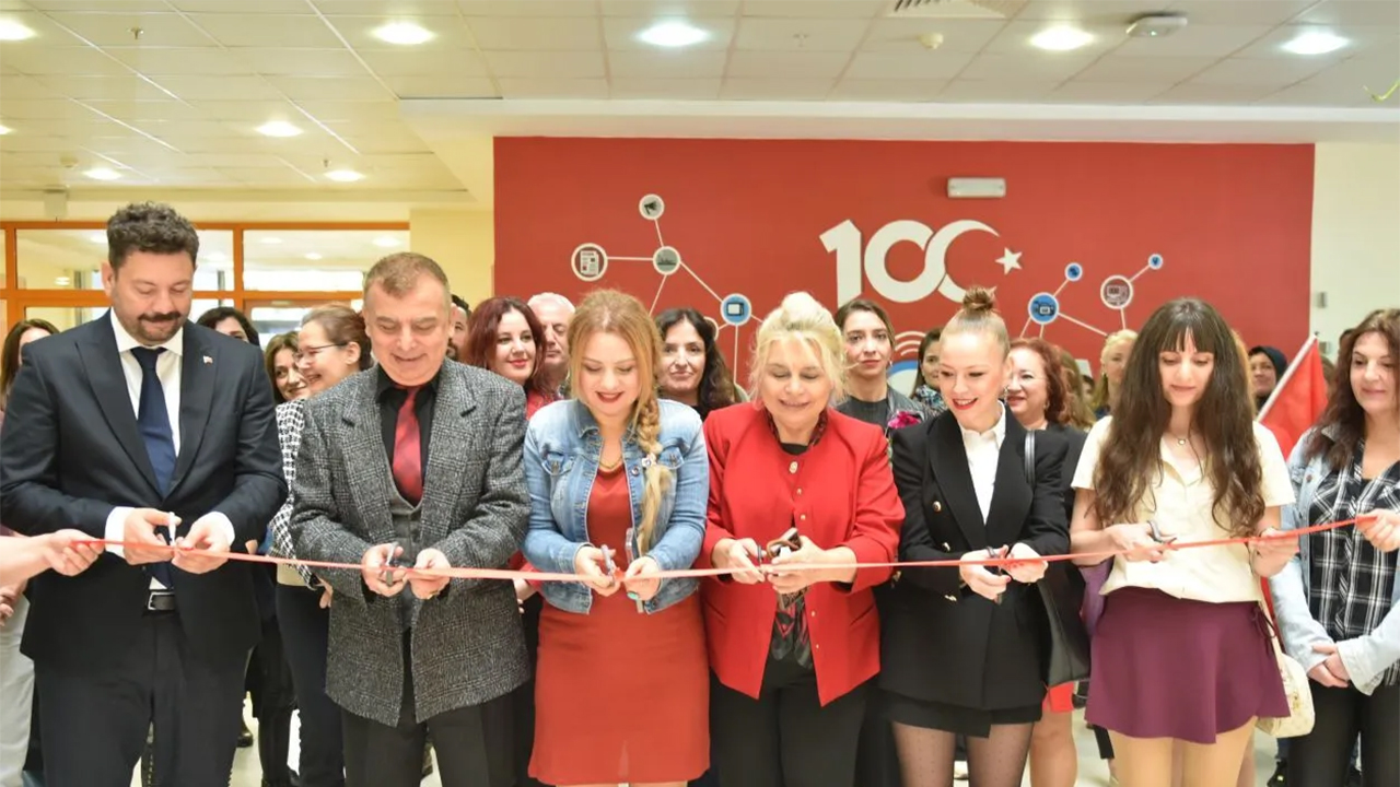 Ege University celebrated the 102nd anniversary of the Republic with art...