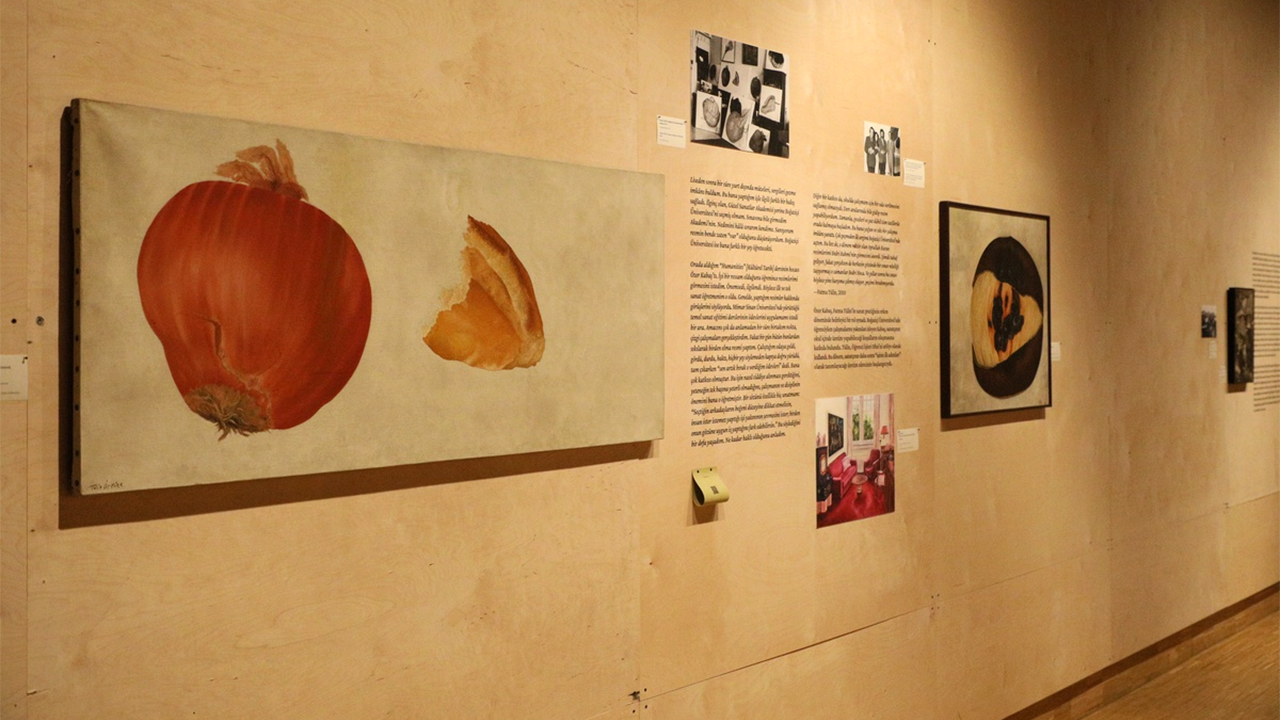 Özer Kabaş's exhibition 'Overseas' is open at Salt Beyoğlu until March 14, 2027...